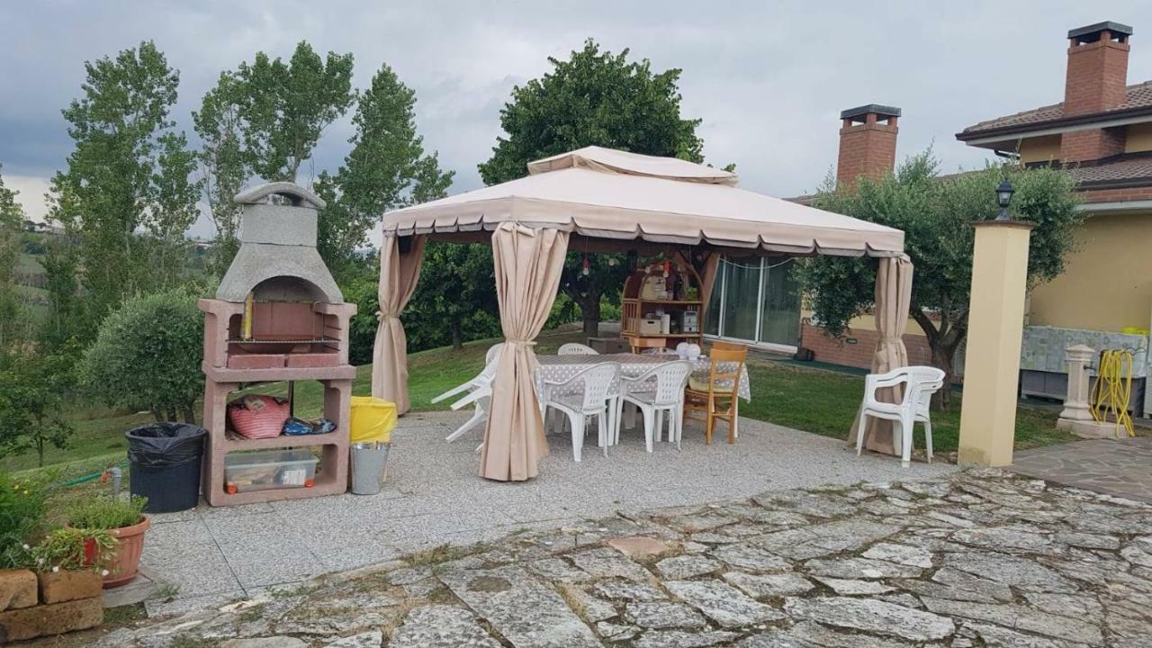 Villa Gadry Tavullia Zewnętrze zdjęcie