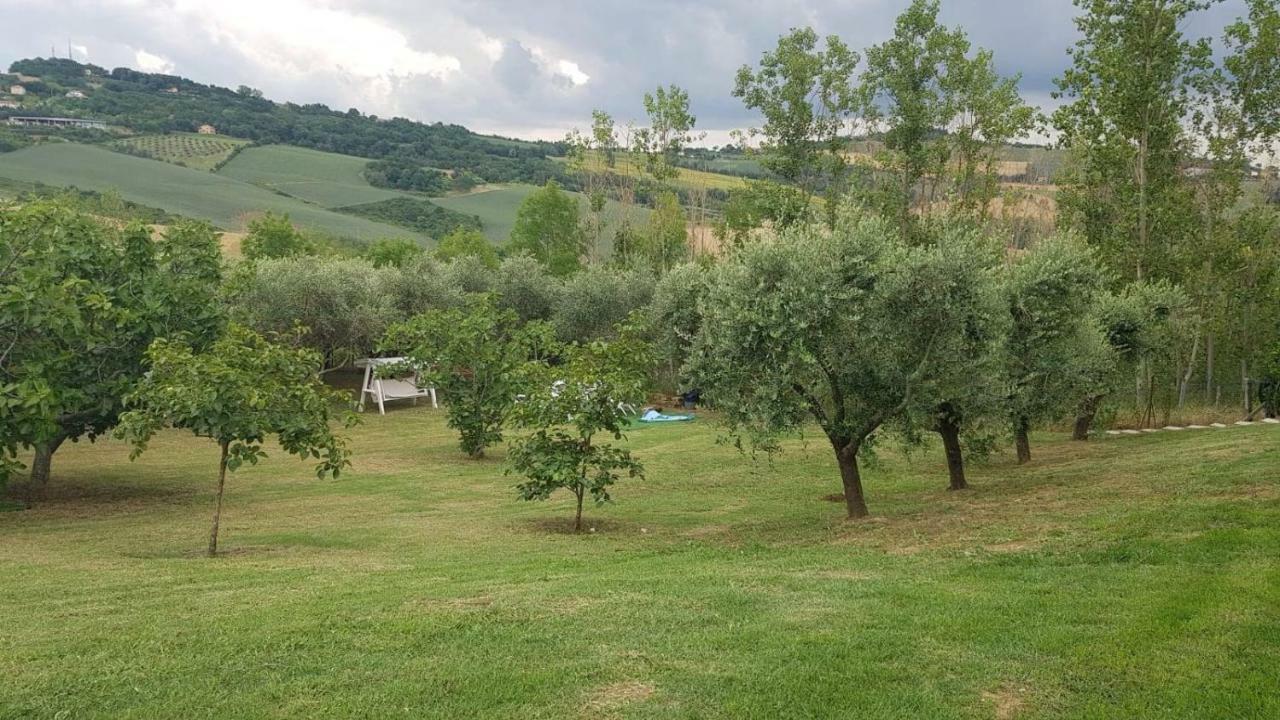 Villa Gadry Tavullia Zewnętrze zdjęcie