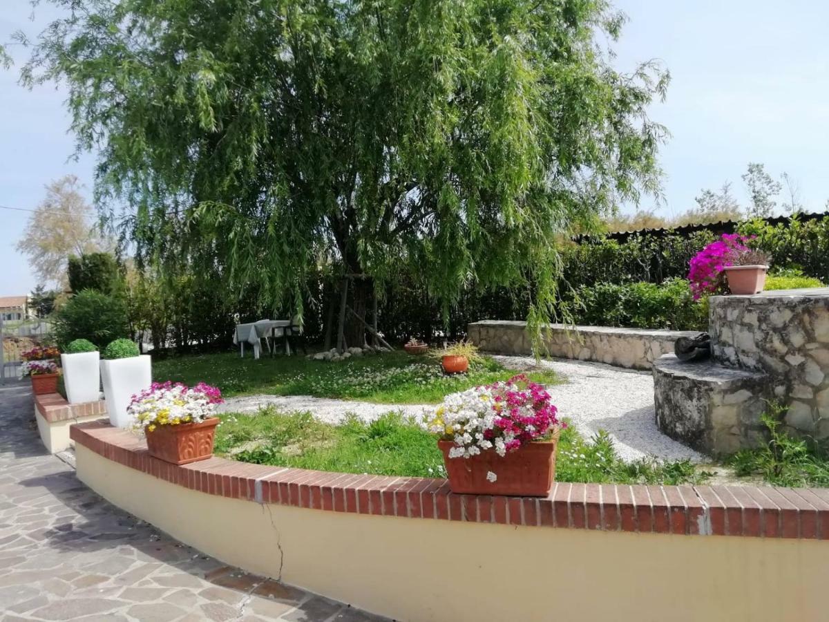 Villa Gadry Tavullia Zewnętrze zdjęcie